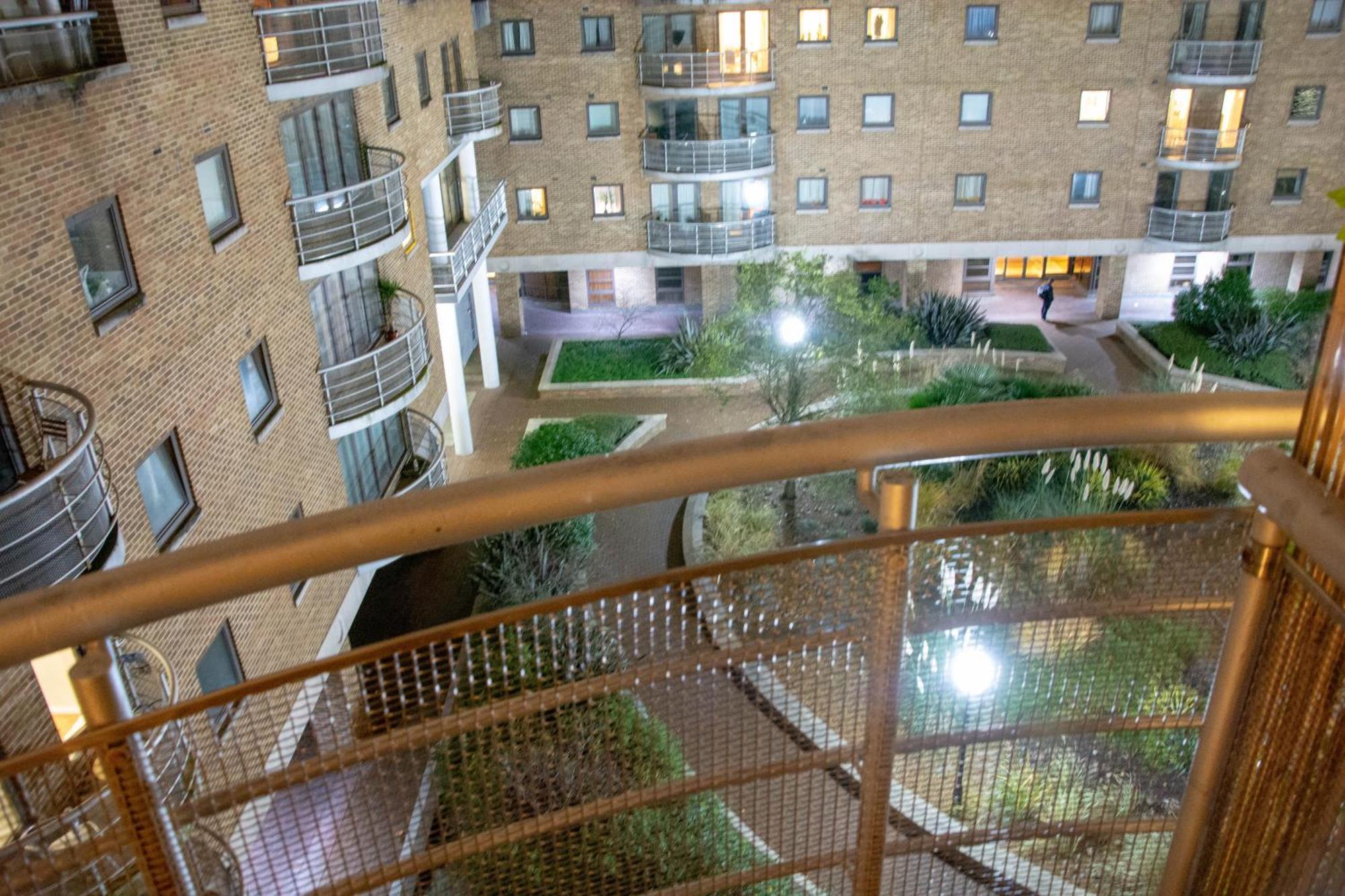 Meridian Stays Canary Wharf Close To Excel And O2 伦敦 外观 照片